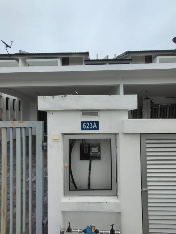 Karak Indah Homestay Exterior photo